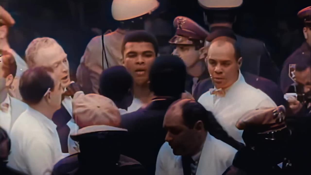 Exit right - Muhammad Ali vs. Floyd Patterson I