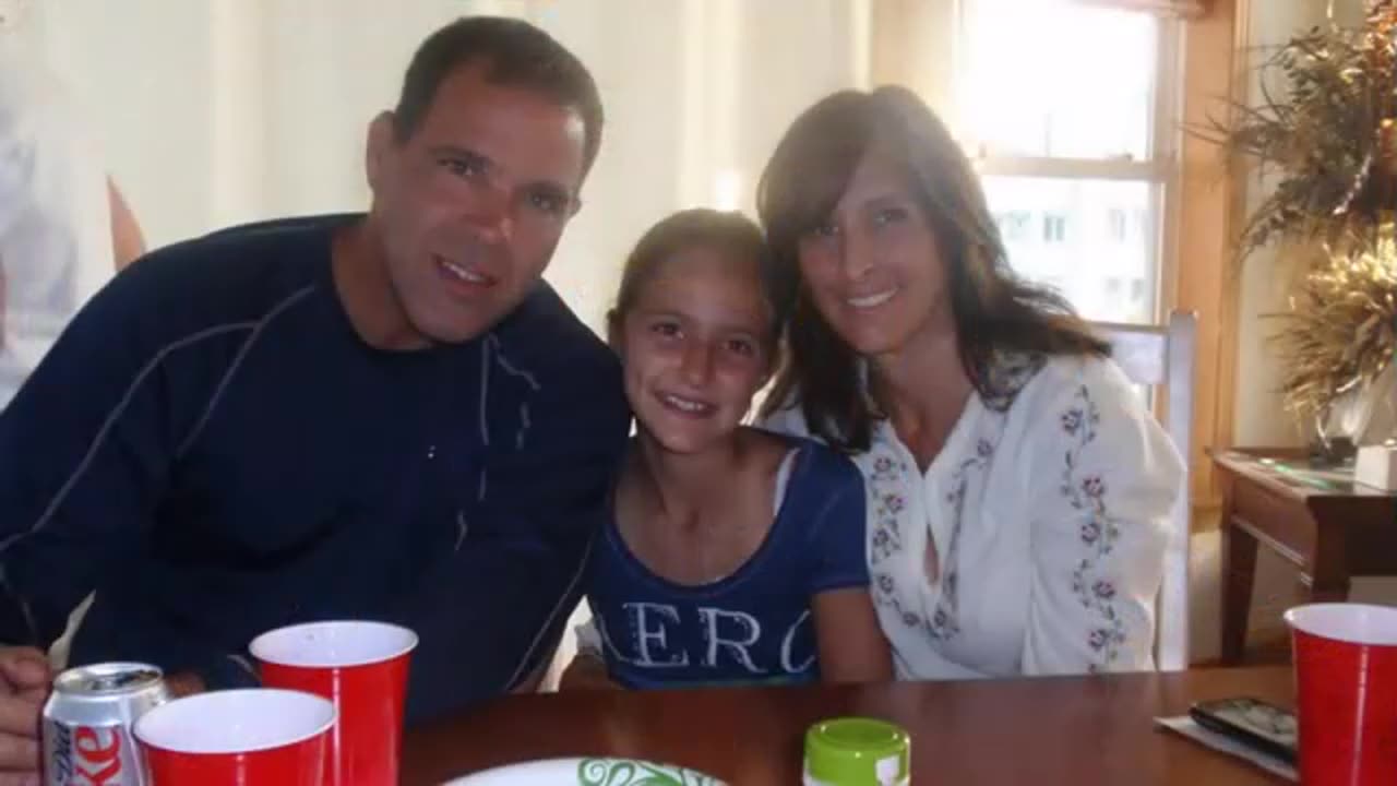 GABBY GIFFORDS SHOOTING... ACTORS??