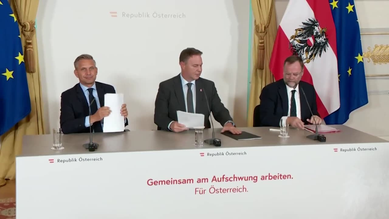 Pressefoyer nach dem Ministerrat