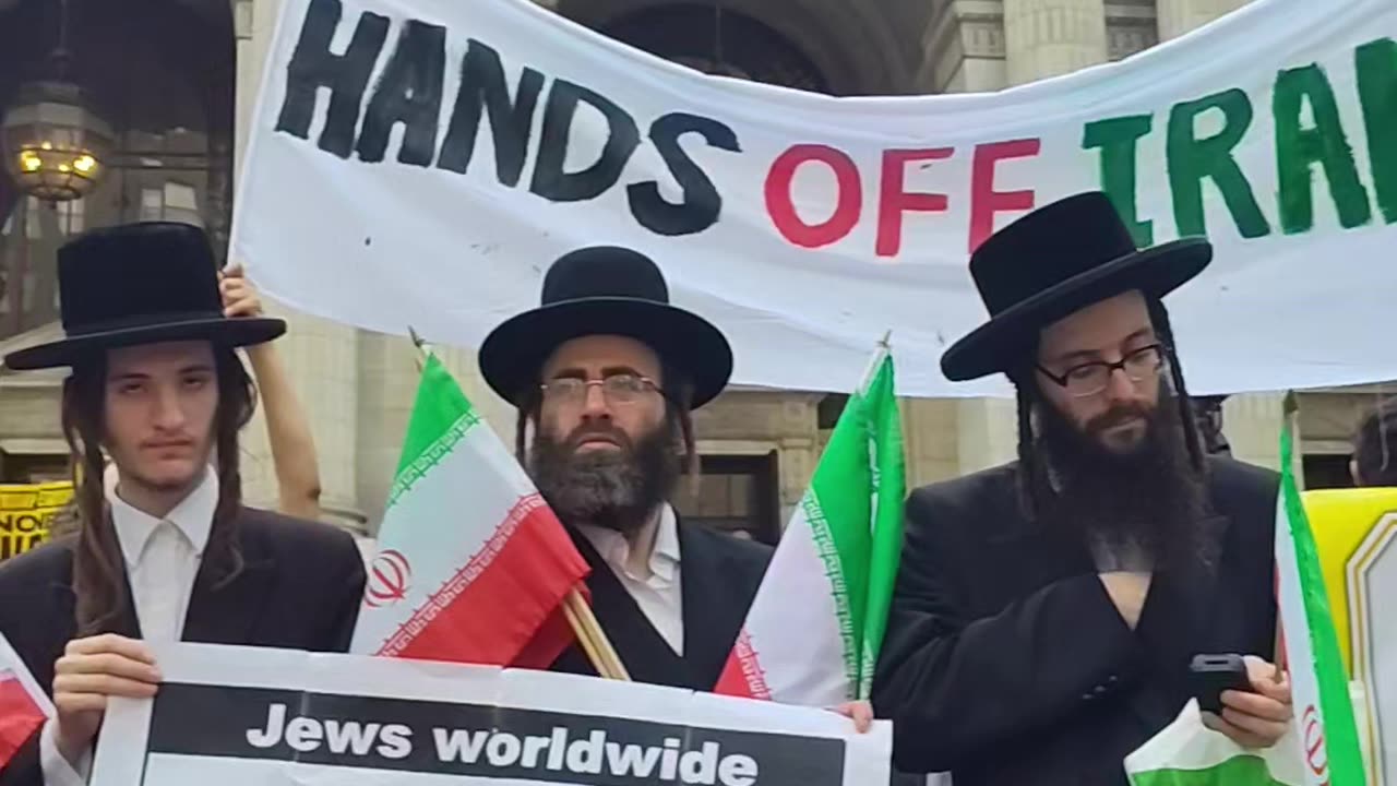 Jews in New York City say: "NO WAR ON IRAN!"