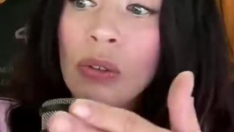 💣🚨 J6 Pipe Bomber UNMASKED by Glenn Beck—ex-Capitol cop caught by her LIMP on hidden CCTV! 😱