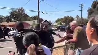 While CLASHING w/ Law Enforcement, Liberals Fly Mexican flag - THIS IS AN INVASION!!!