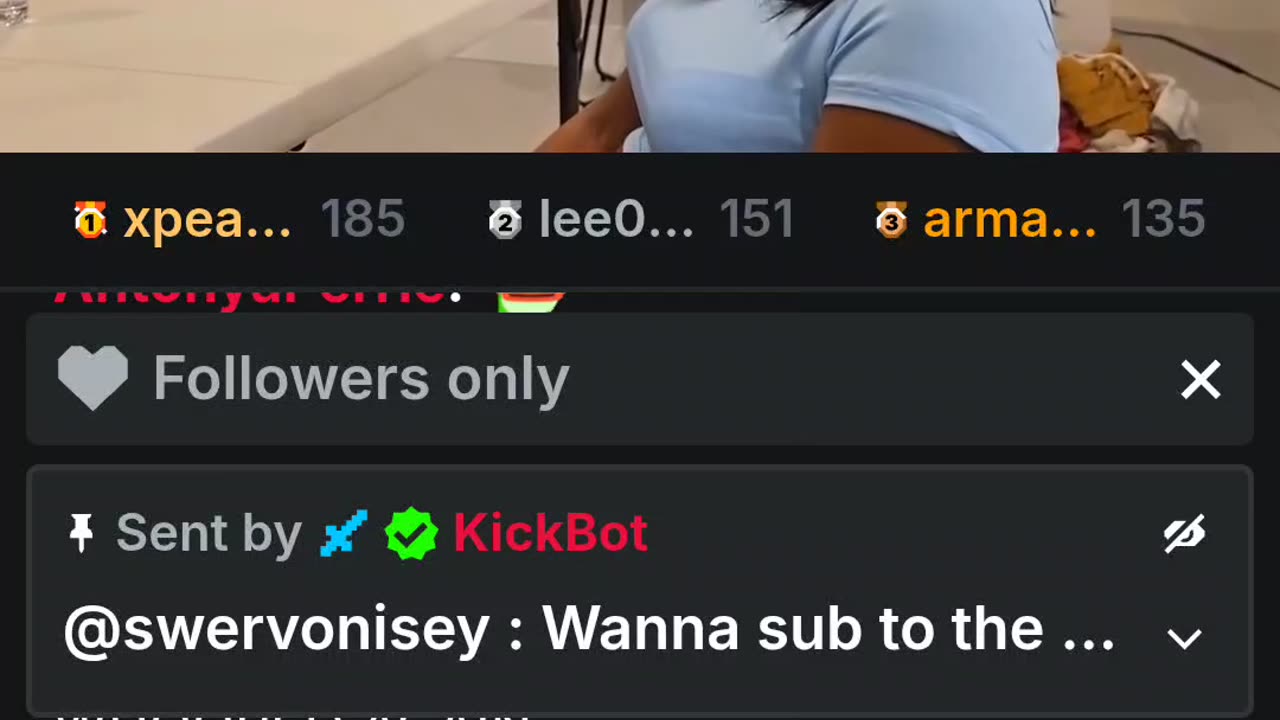 MESSY MAJ SHOW HE GROUPS UP EVERYONE & ASKED A FEW QUESTIONS TO THEN