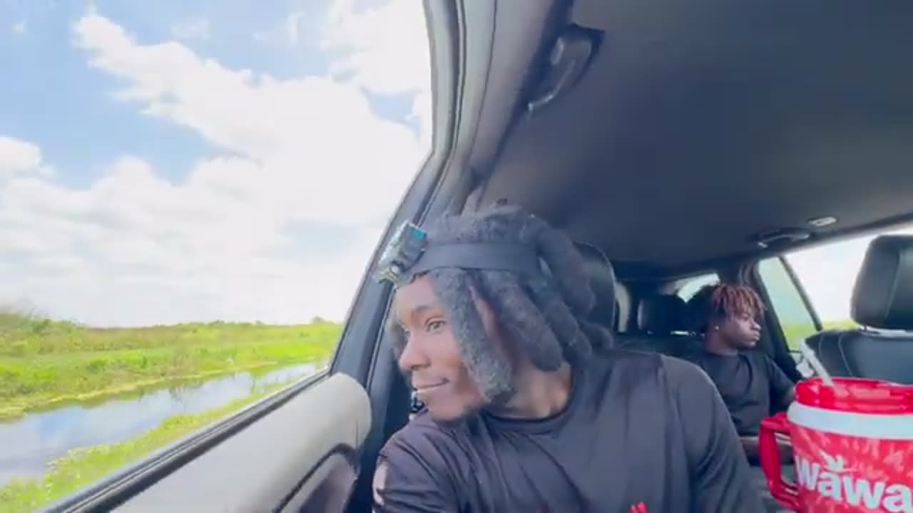 DAGHETTOFAMILY FACE TO FACE WITH WILD ALLIGATORS *SHOCKING FOOTAGE*