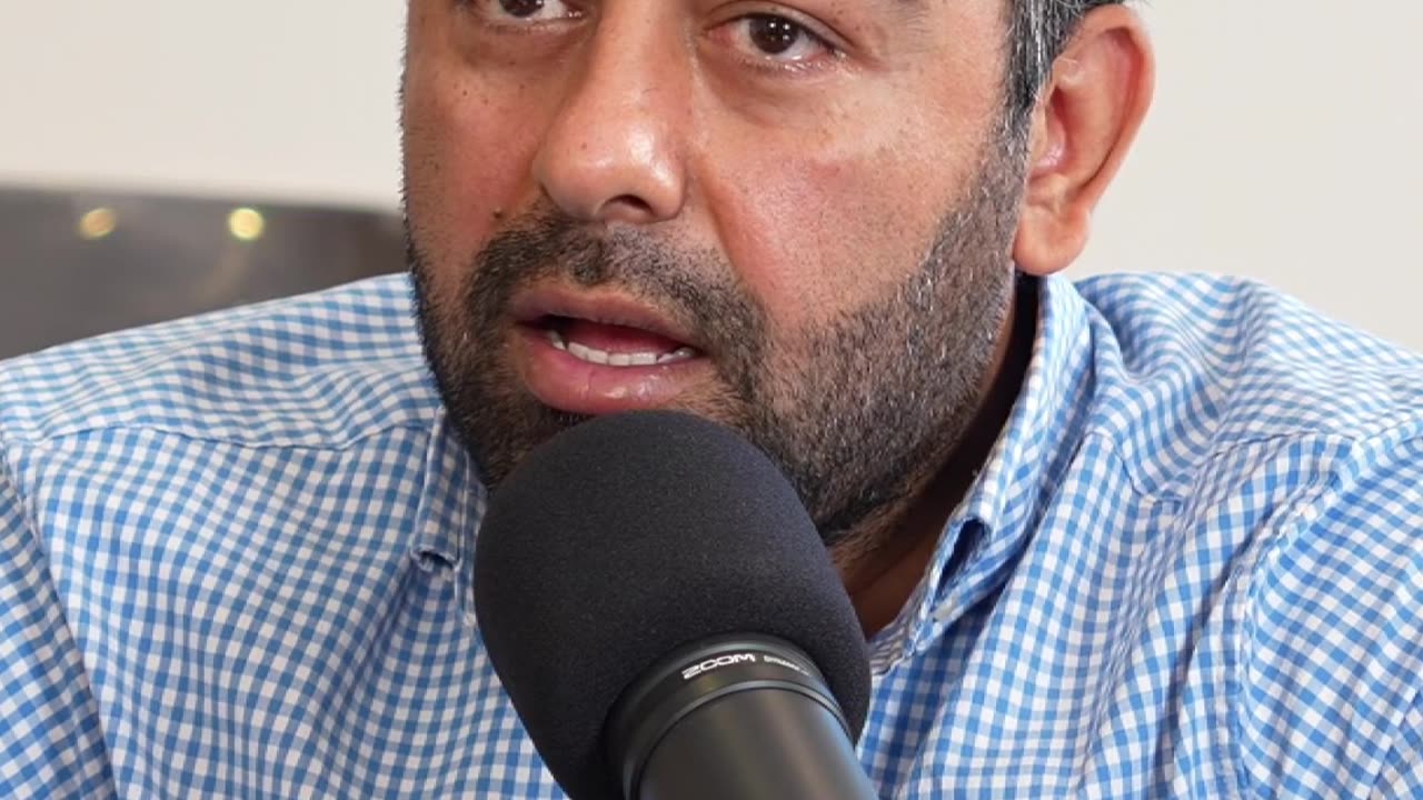 “They Interrogated Me for Feeding the Hungry” – Safi’s Shocking Story 🇦🇫💥