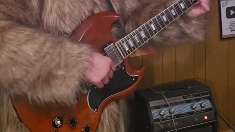 Fatmatress magic forrest guitar example.