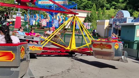 Watching This at Dollywood Makes Me Feel Dizzy