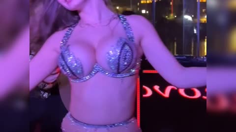 Hot sexy girl - The girl dances gracefully and extremely attractively