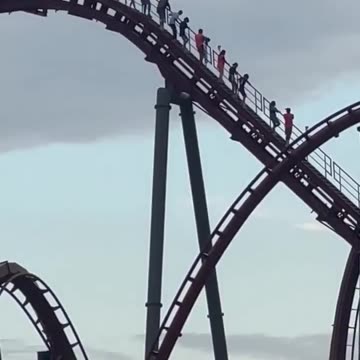 Dave Bondy - Breaking News 🚨 Sirens Curse coaster at Cedar Point in Sandusky, Ohio