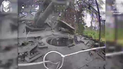 Russians Lose 4-5 Tanks and APCs During Attempt to Break Through Ukrainian Lines