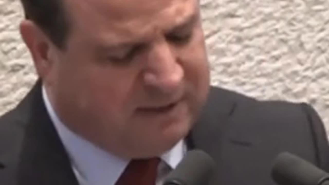 Przypomnijmy sobie jak Ayman Odeh członek izraelskiego Knesetu został siłą usunięty...