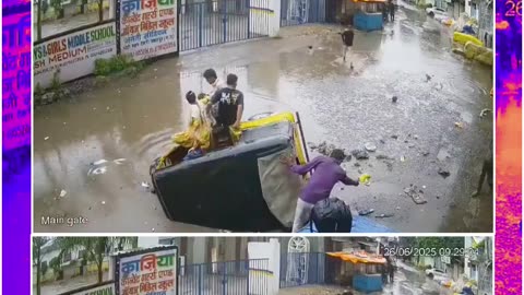 Jabalpur’s ‘Vikas’ Sinks: Auto Overturns in Water-Filled Pothole After First Rain