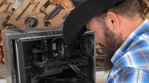 Watch Me Upgrade RAM To Run NVIDIA Omniverse At Home- 16 Gigs To 128 Gigs