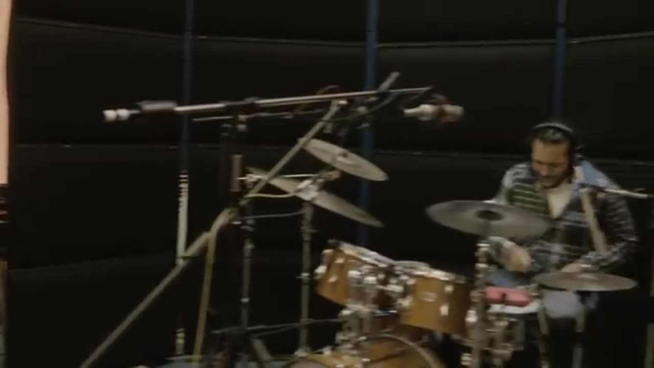 Yussef Dayes X Alfa Mist - Love Is The Message