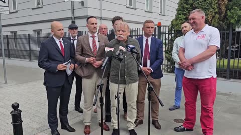 „Dzisiaj dowiedzieliśmy się, że wczoraj pięciu czy sześciu czarnoskórych napastników napadło