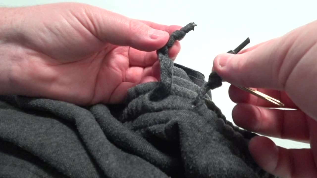 "Lost Your Drawstring? Easy Fix in Seconds! 🔥 #Shorts"