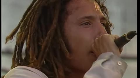 Rage Against The Machine - Bombtrack live @ Rock am Ring 1994