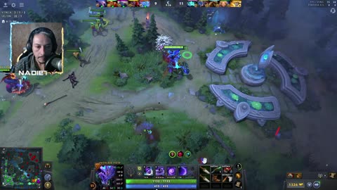 Carreras de waifus y DOTA! #dota2live #umamusume