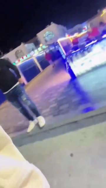 European woman in Egypt chased by Muslims.