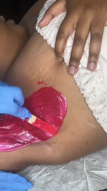 South Carolina Underarm Waxing with Sexy Smooth Cherry Desire Scented Hard Wax | @riaunnaazarria