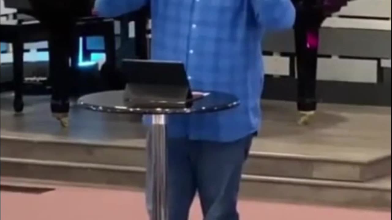 The Power of Grace: Inspiring Kindness at Restaurants - Senior Pastor Brandon Martin