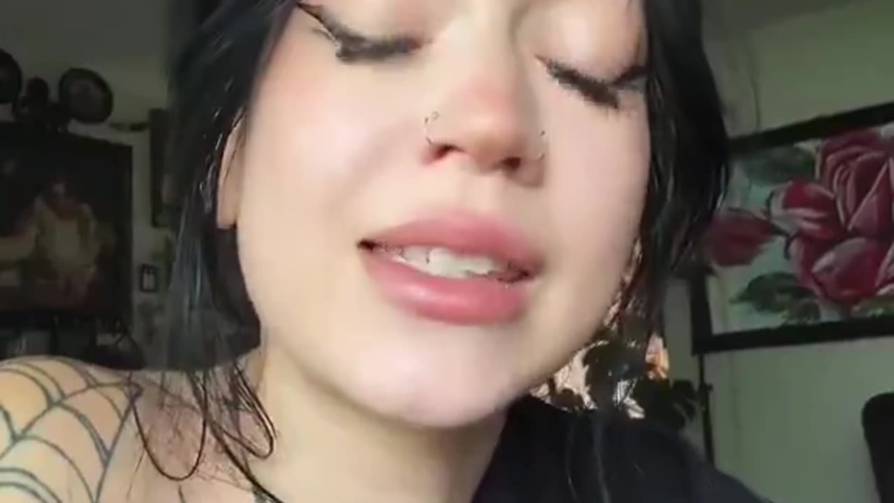 Liberal white woman asks people to punch MAGA supporters in the face.