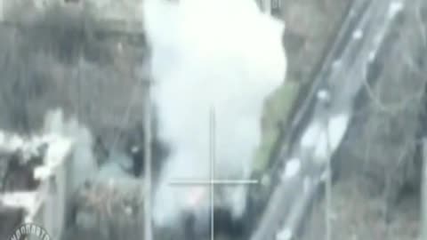 Ukrainian tank and its crew are hit by several of Sudoplatov's drones | Ukraine 2024
