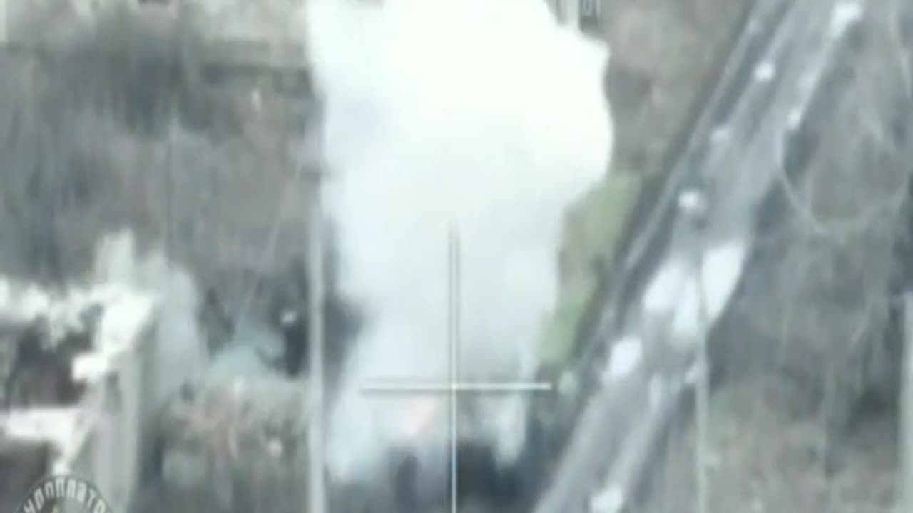 Ukrainian tank and its crew are hit by several of Sudoplatov's drones | Ukraine 2024