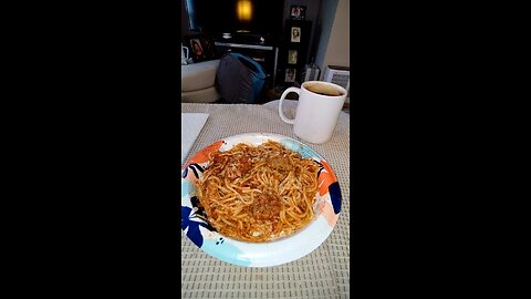 Eating Mueller's Pot-Sized Thin Spaghetti, Dbn, MI, 3/16/25