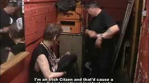 shanne MacGowan and Johnny Moped backstage