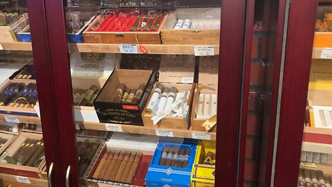 Quick Look at cigars & Scotch @ Harper Liquor Land