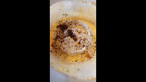 Egg hopper | Food in Sri Lanka