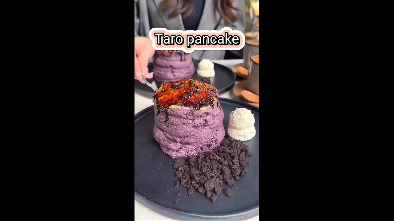 Purple color for pancake? What its gona be? Oreo, vanilla ice cram cheese taro pancake.