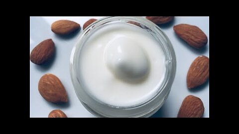 Clear Acne Spots In One Week With This Day & Night Facial Natural ALMOND CREAM