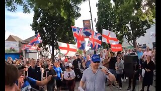 🚨BREAKING: The UK braces for nationwide protests with over 20 locations to immigrant hotels