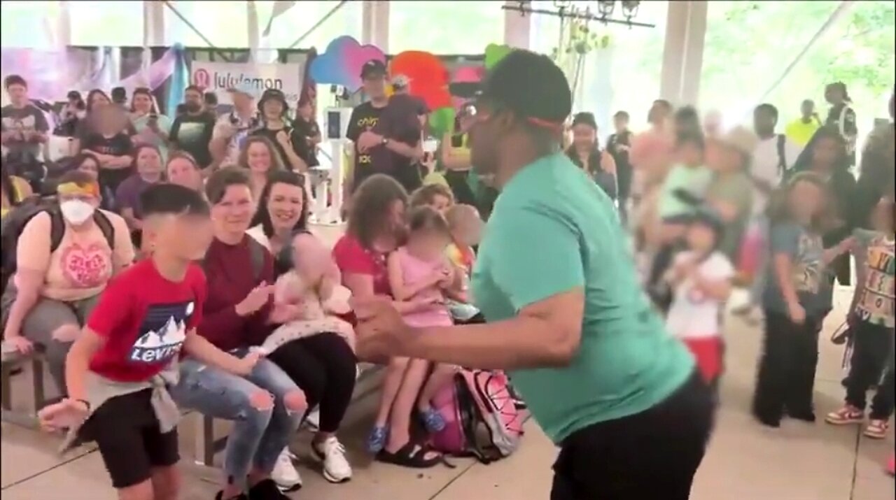 BLACK HOMO GROOMS BOYS HOW TO VOGUE & TWERK WHILE BRAINWASHED RETARDED MOTHERS CLAP 😡