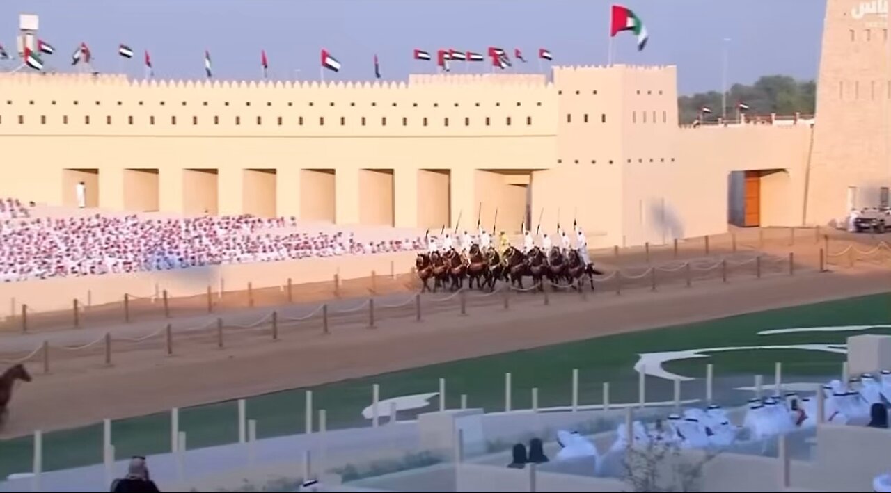 استعراض سربة #مغربية ~بحضور أمراء #الخليج ☝🏻