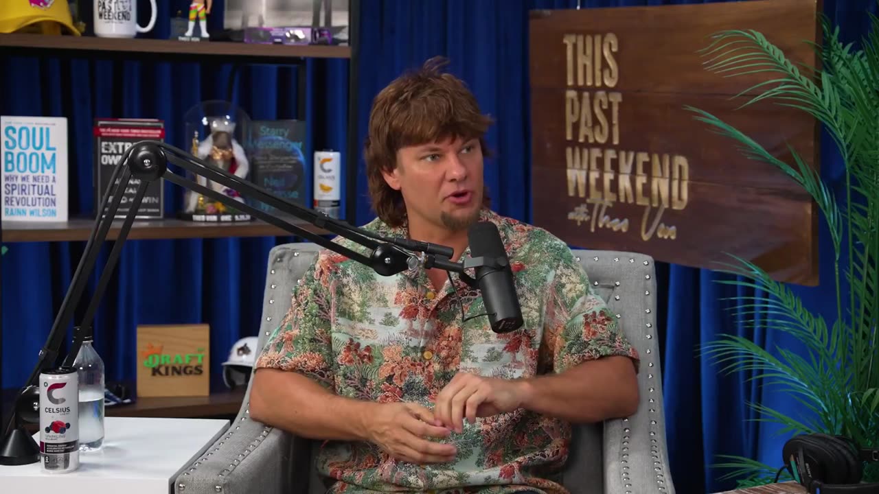Comedian Theo Von Calls Cuck Schumer 'That Little Money Monkey'