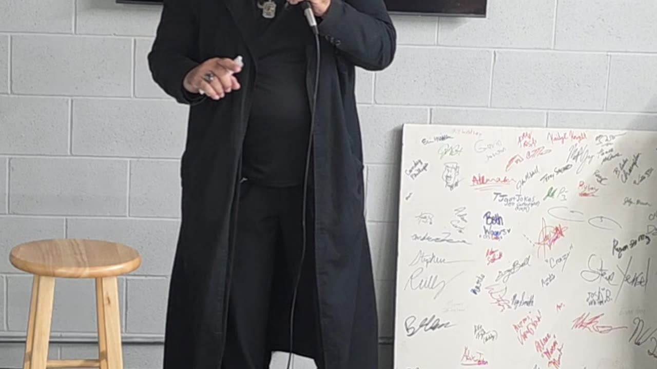 @ happy place, cold open, idot, indiana drivers, old norm macdonald joke