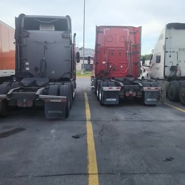 DOUBLE UP #ourtruckinglife #reallifetruckers #truckdriver #trucking #atruckerslife