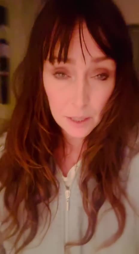 Epstein victim speaks on the Trump and Elon "beef"