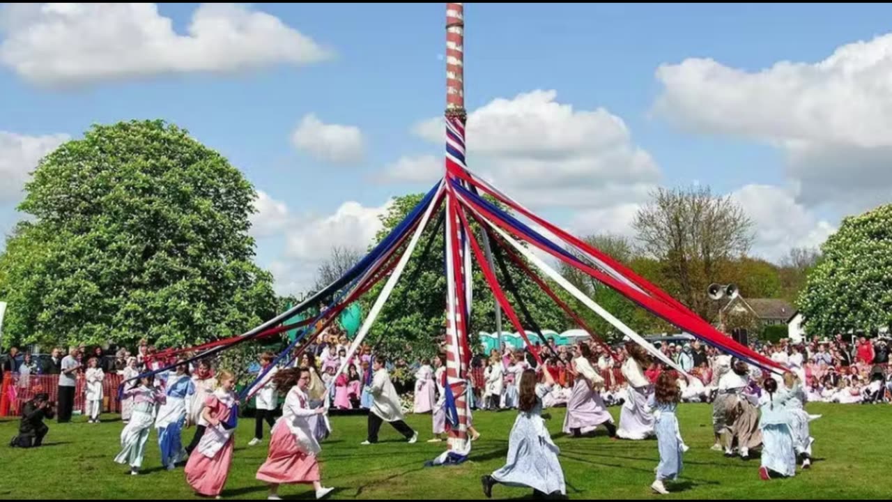 ANGOLO INGLESE DI PEGGY JOHNSON: May Day