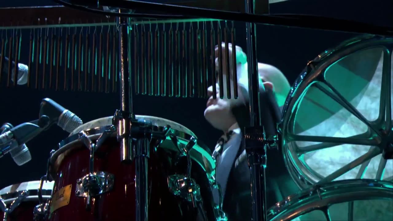 Levon - Elton John (live)