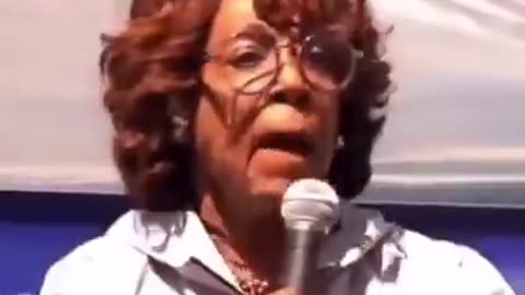 Rep. Maxine Waters wants to deport Melania Trump.