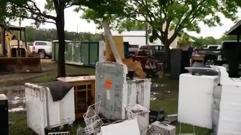 Dog who ran away during Texas floods found alive floating in washing machine