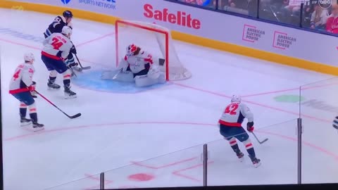 CBJ C #23 Sean Monahan 🥅(19)🏒Wrist-Shot Goal