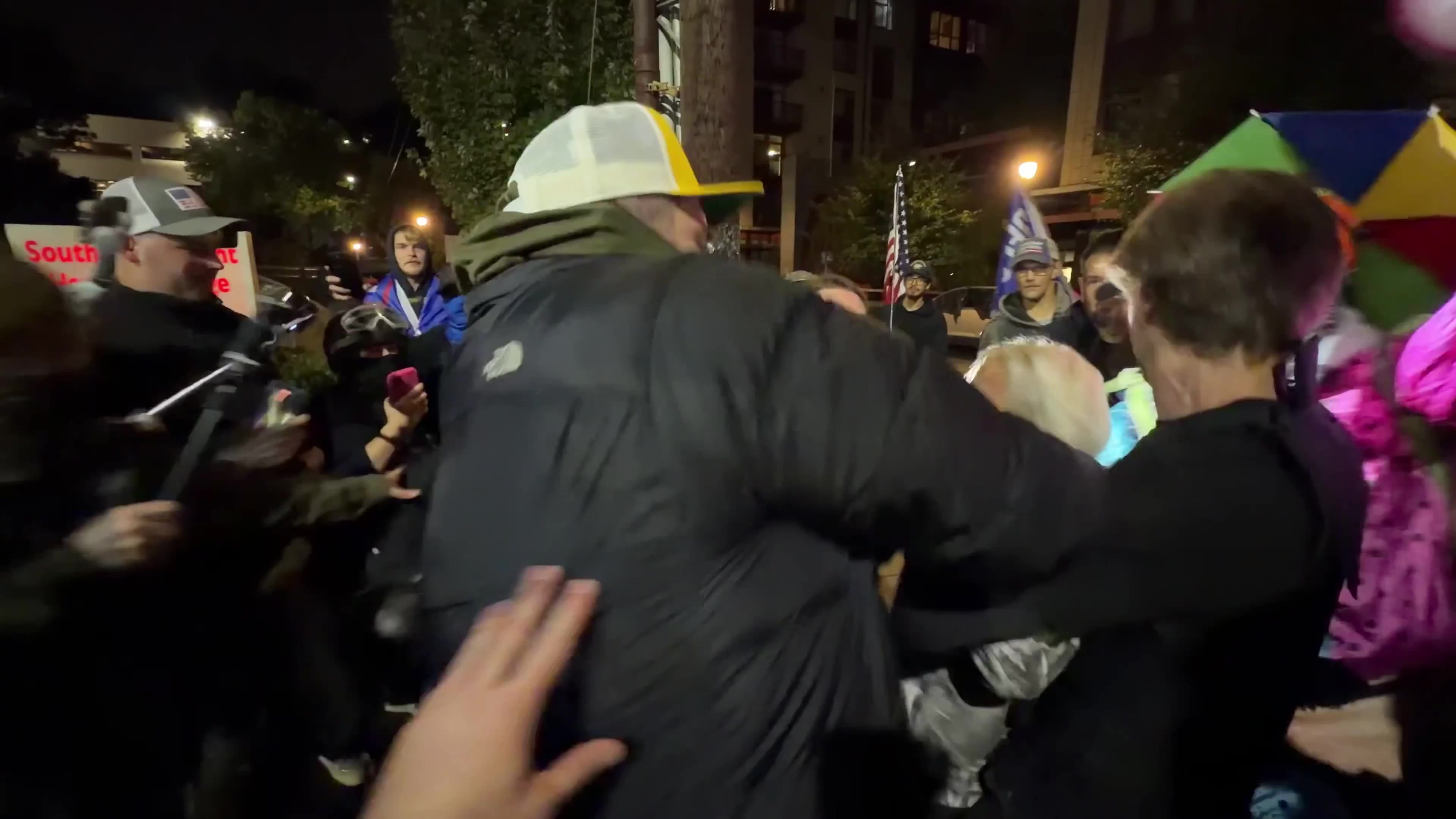 Right Side Rebel If anyone was on my last livestream a antifa bitch attacked me