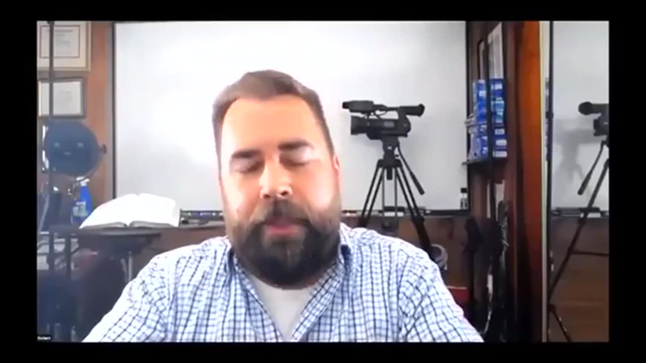 ДОКТОР КЭРРИ МАДЕЙ и ПАСТОР РОБЕРТ БРЕЙКЕР