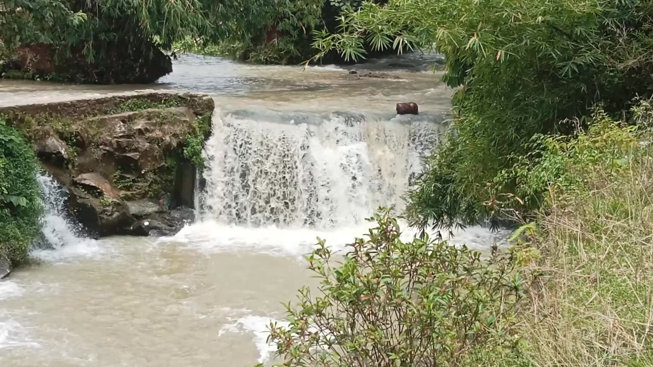 Viral River Natural Baths Part 12