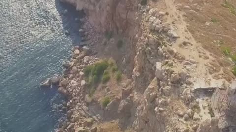 #GreenHydrogenRevolution #RedSeaEnergy #EnergyTransition #MiddleEastRenewables #FutureFuel